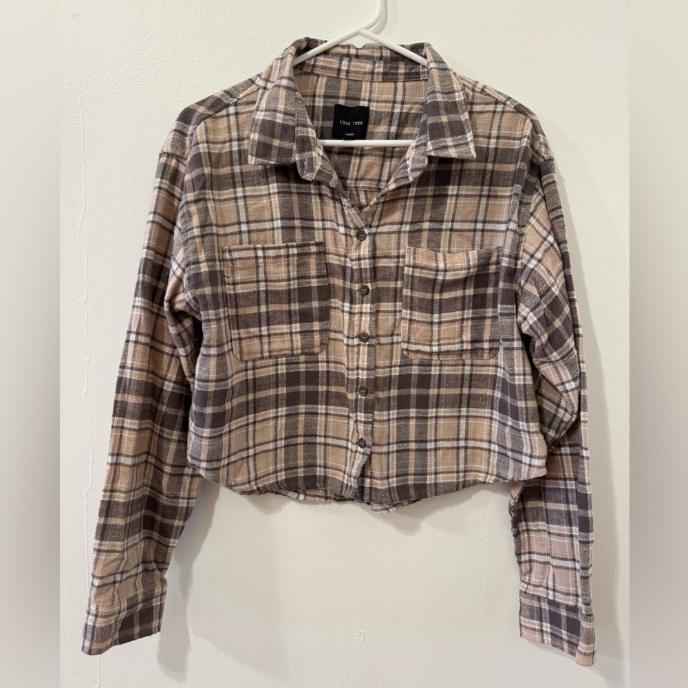 LOVE TREE Plaid Cropped Shirt Size L